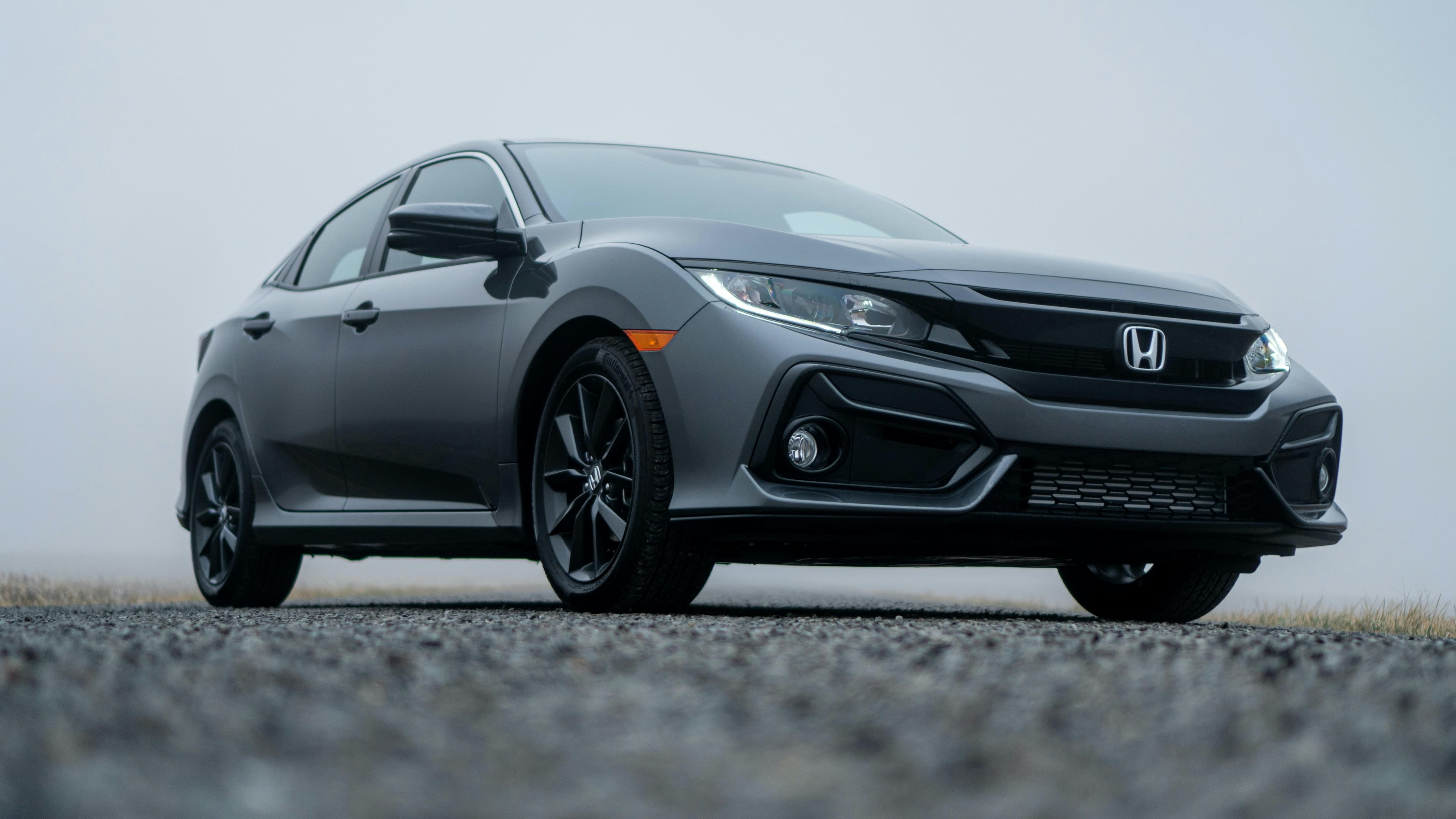 Honda Civic 1.5 Turbo vs 1.6 i-VTEC: Hangisi Daha Avantajlı? [2026]
