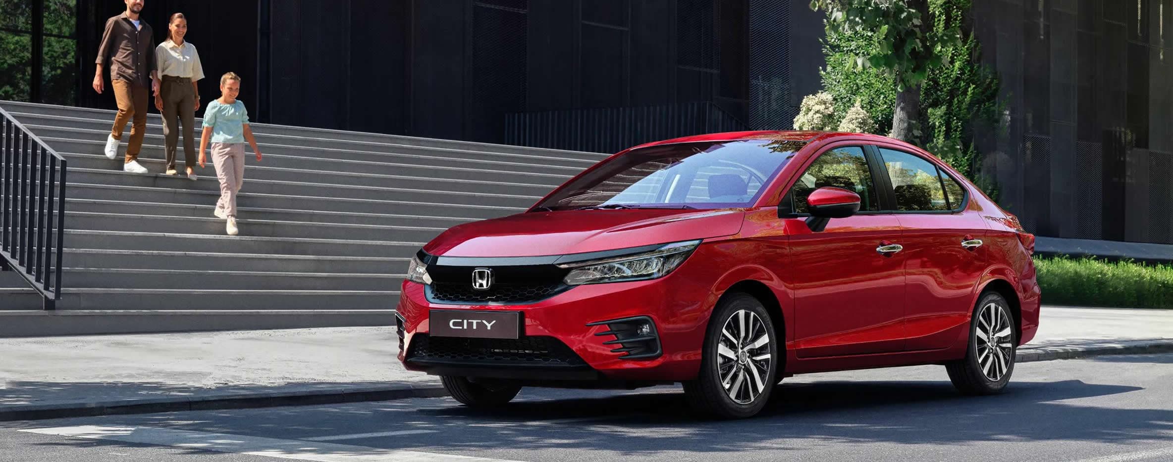 Honda City 1.5 i-VTEC Alınır mı? Performans, Yakıt Tüketimi ve Kullanıcı Deneyimleri
