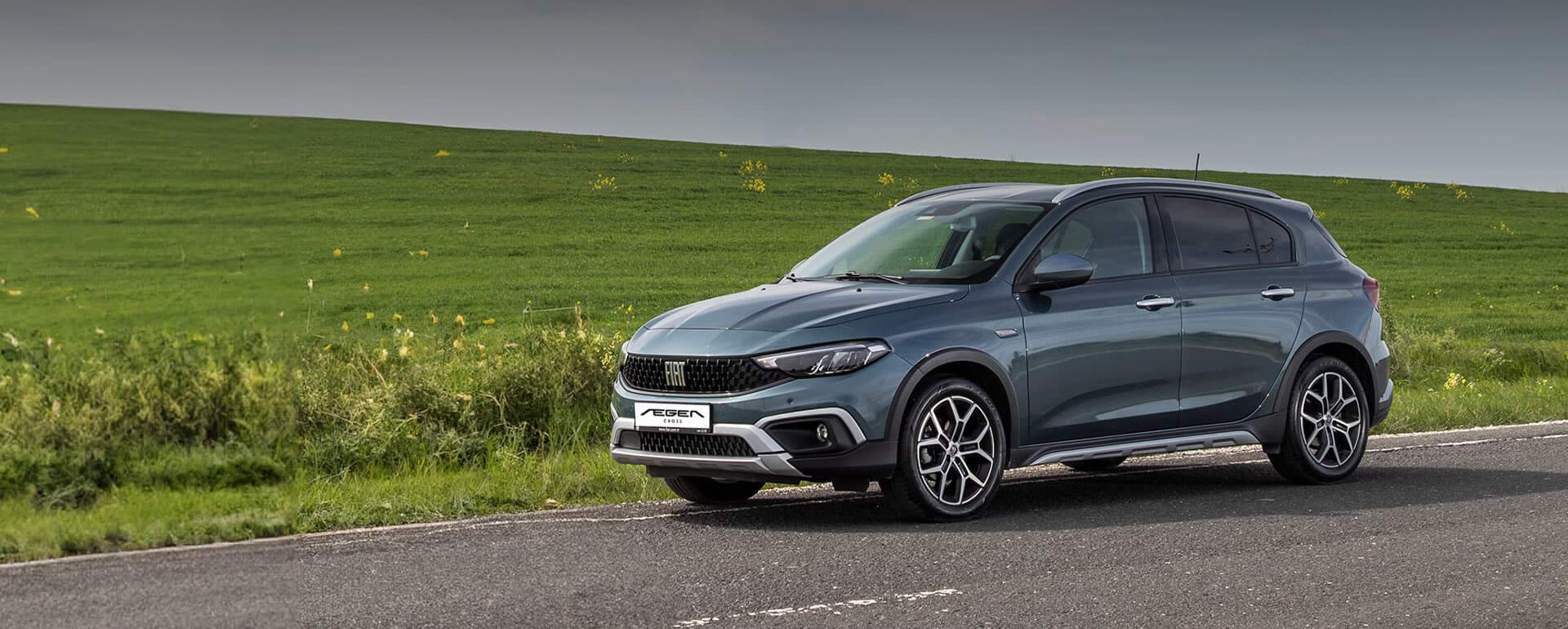 Fiat Egea Cross İncelemesi: Motor Seçenekleri, Sorunlar ve Kullanıcı Yorumları - Alınır mı? - Otomobil İncelemeleri kategorisinde blog yazısı görseli